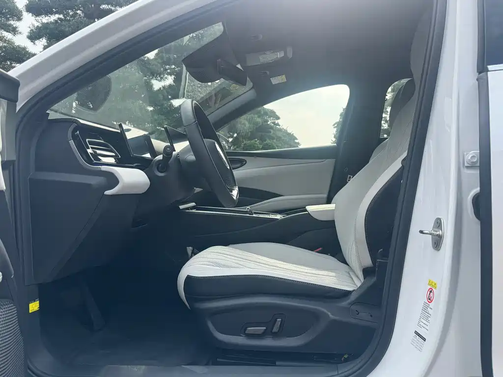 BYD SEAL 06 NEW ENERGY