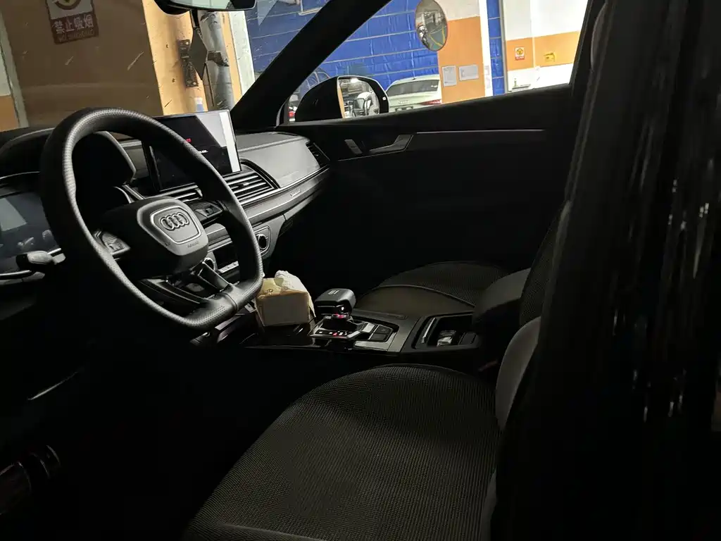Audi Q5L — миниатюра 4