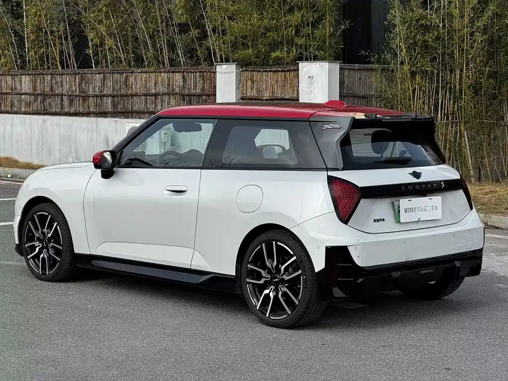 MINI ELECTRIC  COOPER