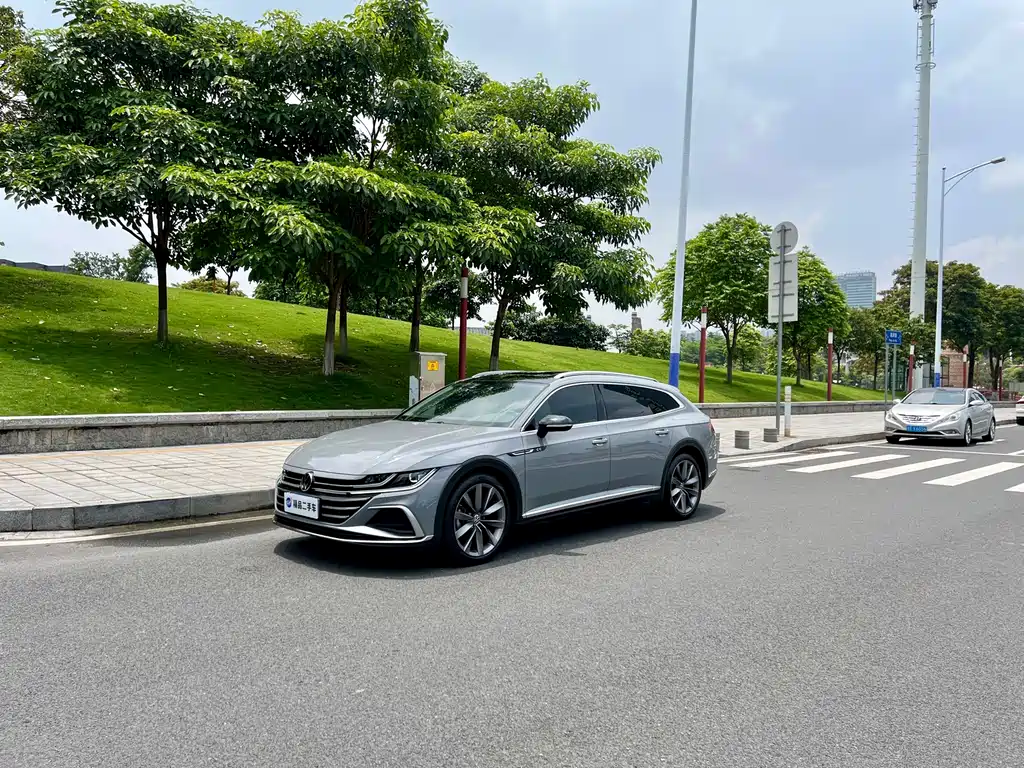 Купить Volkswagen CC