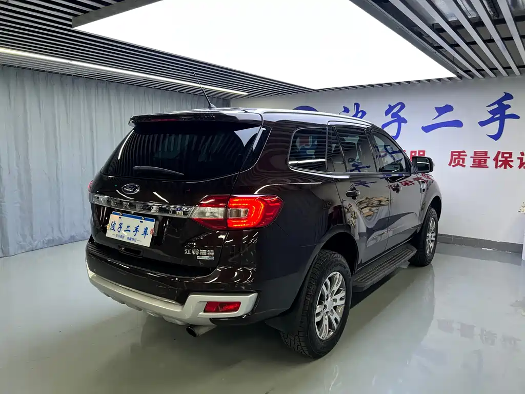 Ford Everest — миниатюра 17