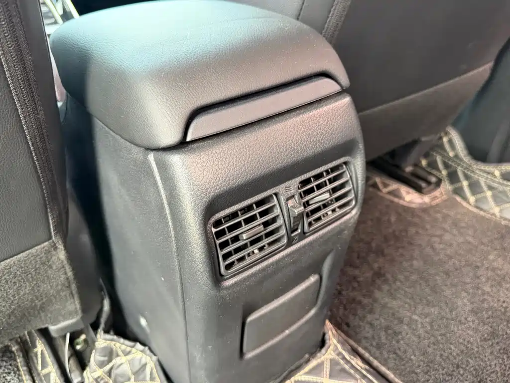 Nissan Sylphy — миниатюра 14