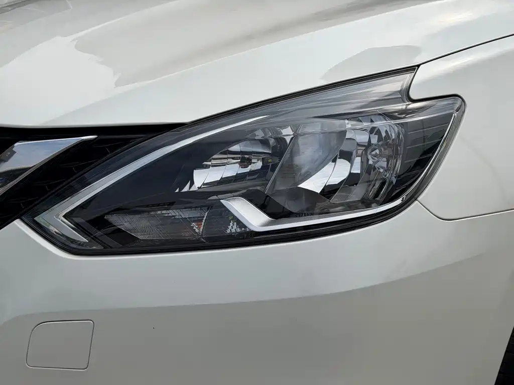 Nissan Sylphy — миниатюра 5