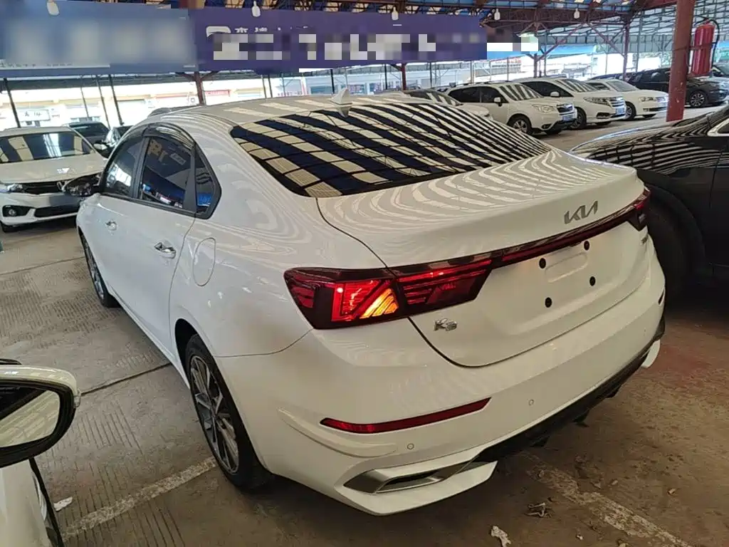 Kia K3 — миниатюра 5