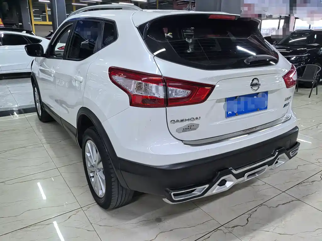 Nissan Qashqai — миниатюра 4