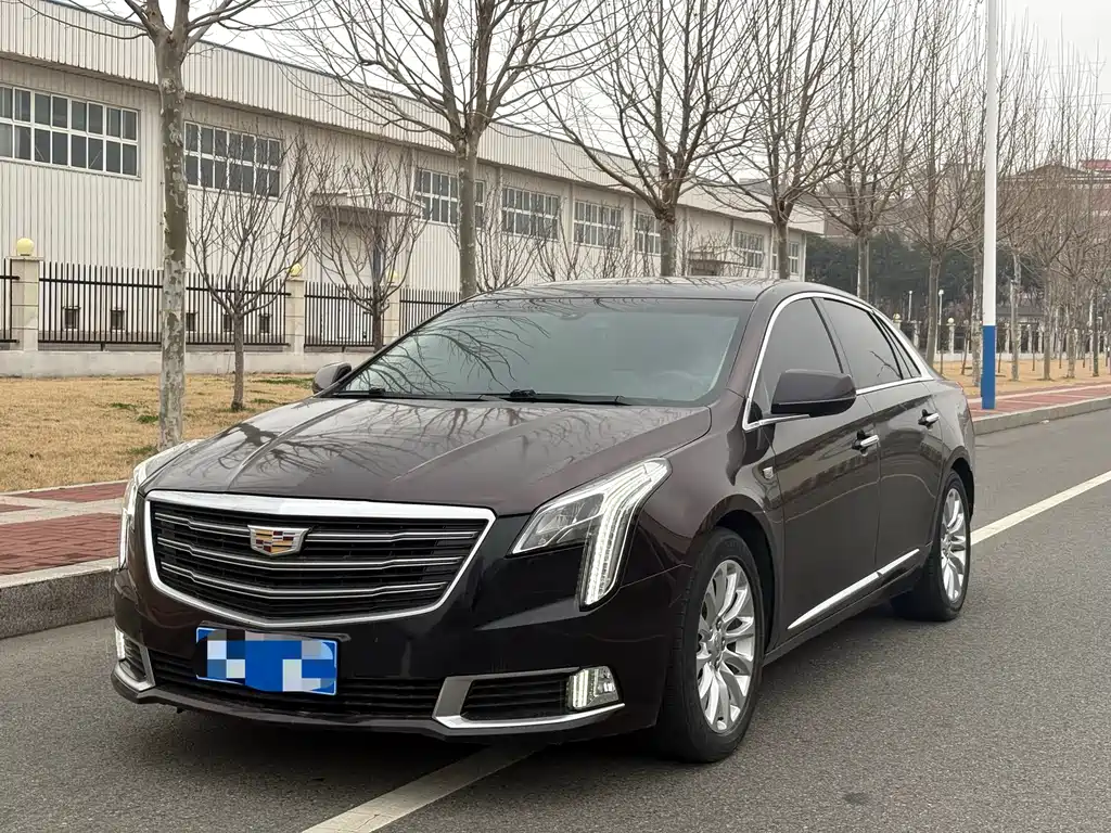 CADILLAC XTS