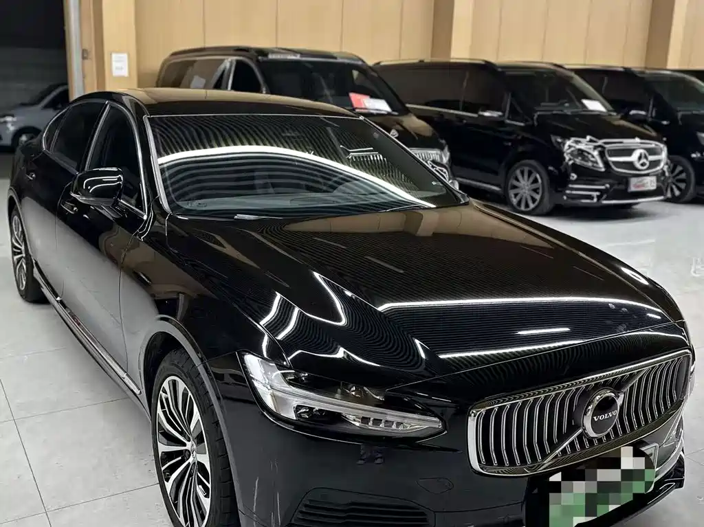Volvo S90 PHEV — миниатюра 3