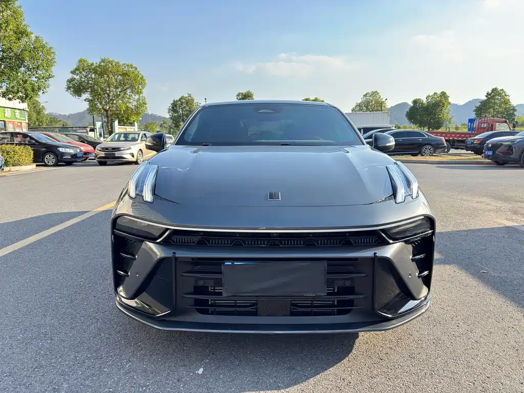 Lynk & Co 03 — миниатюра 2