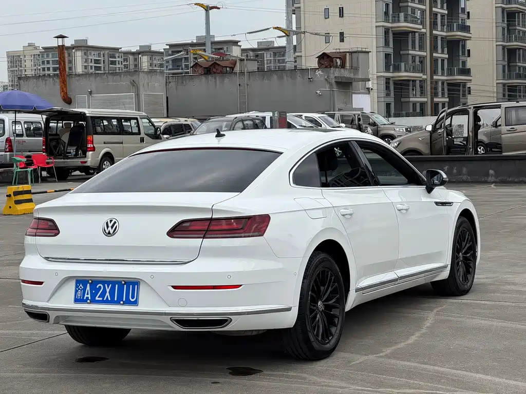 Volkswagen CC — миниатюра 4