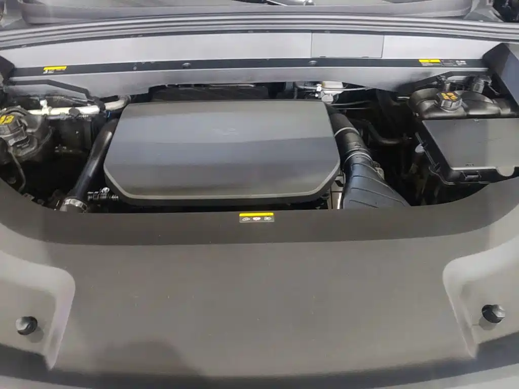 Li Auto Li L8 — миниатюра 20