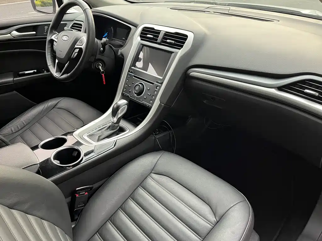 Ford Mondeo 2013 1.5L GTDi180 Fashion
