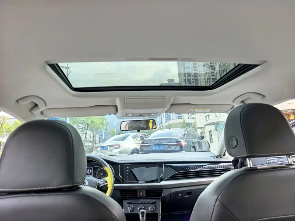 Volkswagen Passat — миниатюра 23
