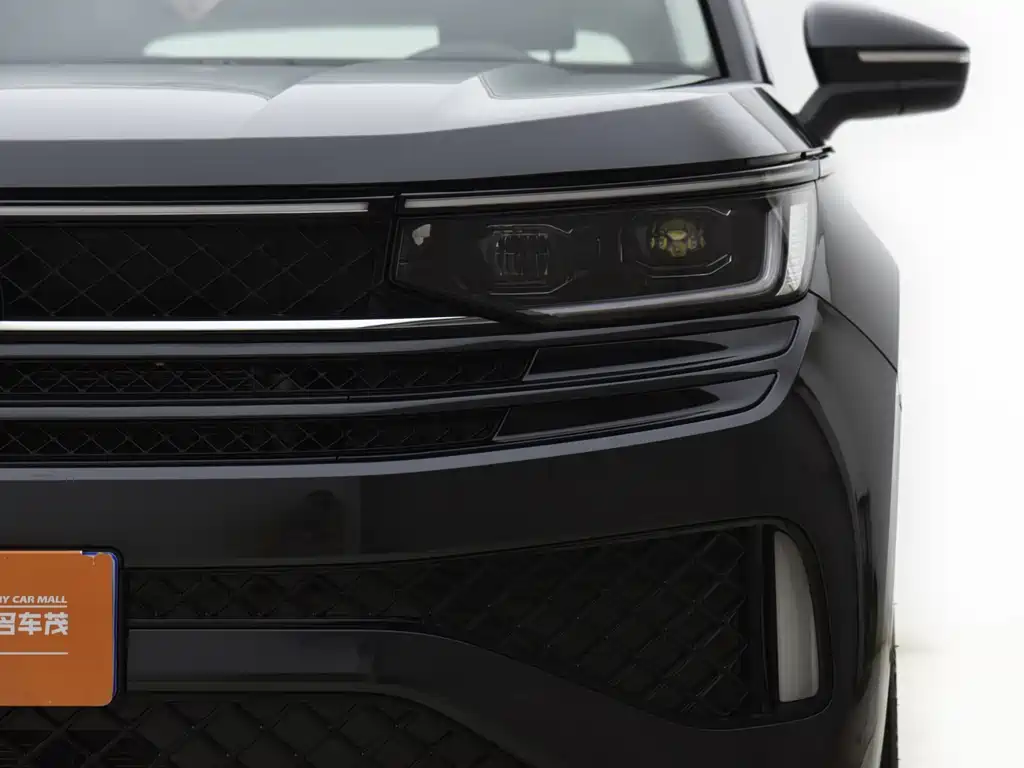 Volkswagen Tavendor 2024 380TSI R-Line