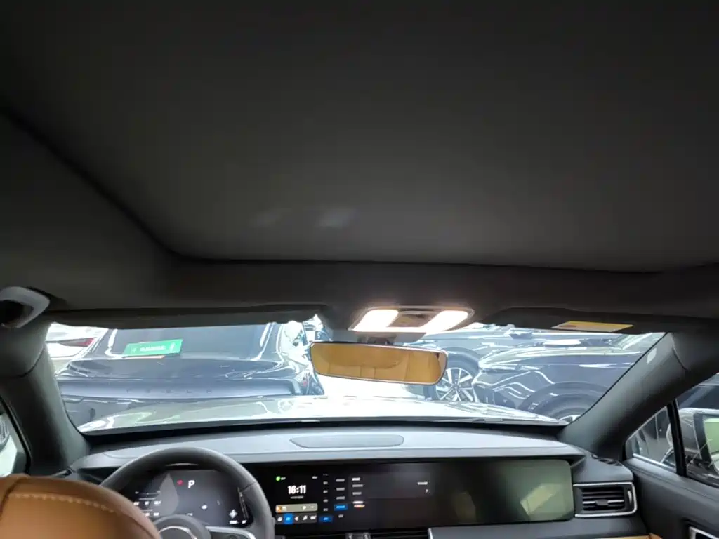 Li Auto Li ONE — миниатюра 18
