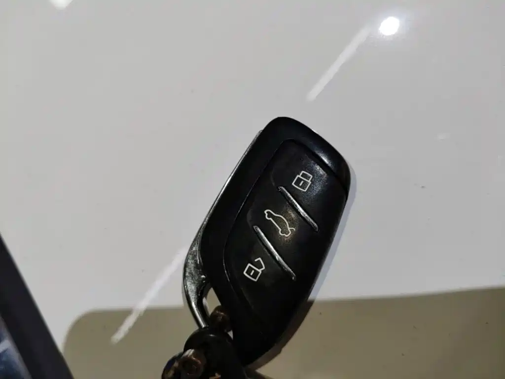 Roewe RX5 — миниатюра 9