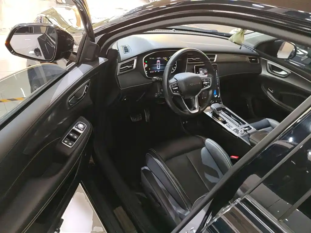 Roewe RX5 — миниатюра 16