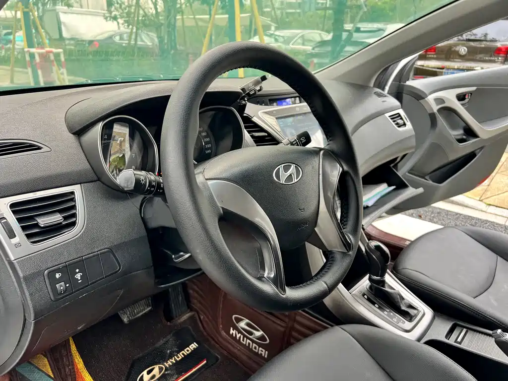 Hyundai Elantra Langdong 1.6L Auto Fashion Type, фото 19