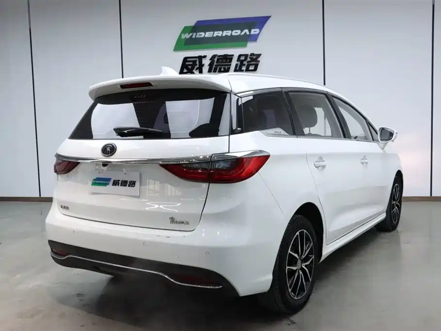 BYD Song MAX MAX 2017 1.5T AT Elite 7 мест