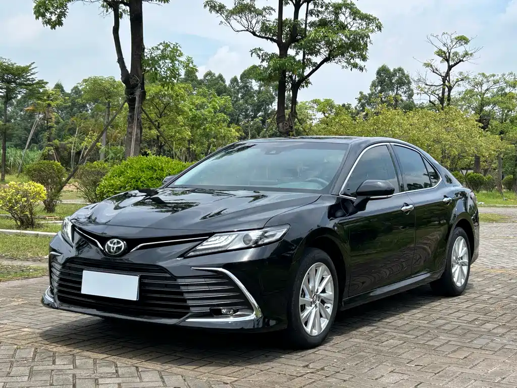 Toyota Camry 2023