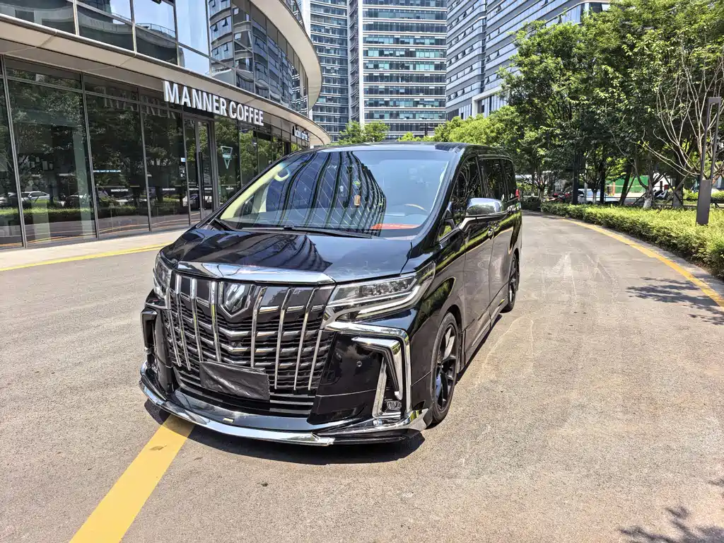 Toyota Alphard 2018 3.5L Luxury