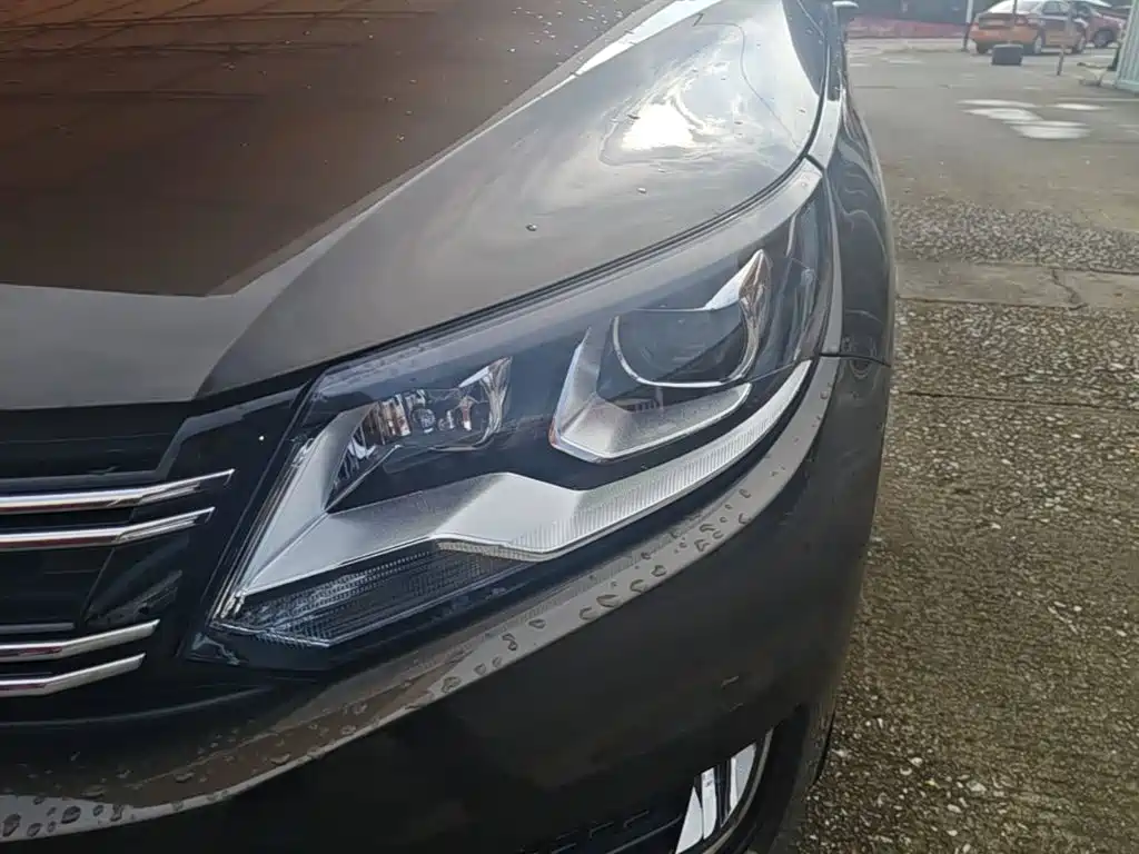 Volkswagen Tiguan — миниатюра 24