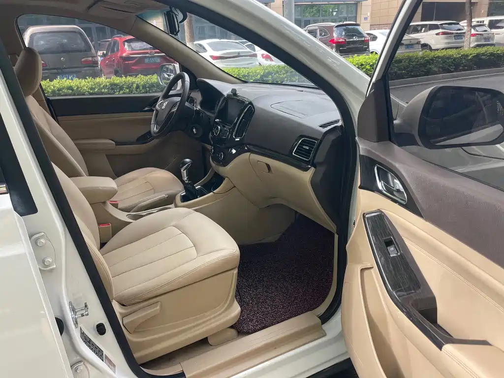 Baojun 730 — миниатюра 5
