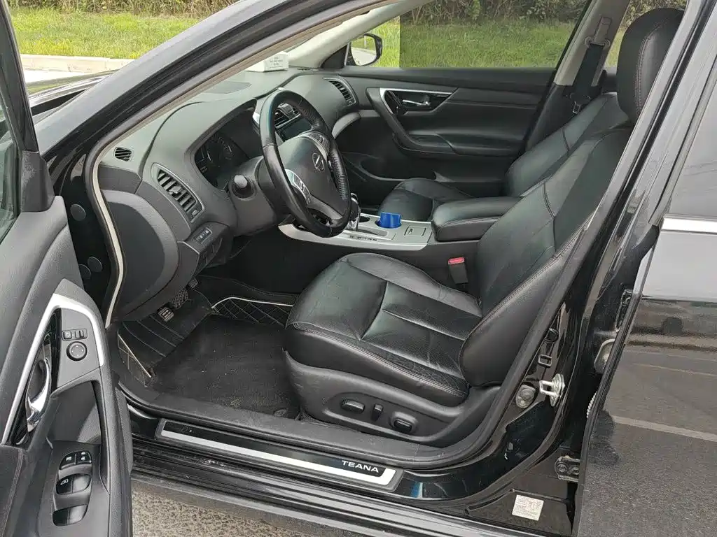 Nissan Teana — миниатюра 16