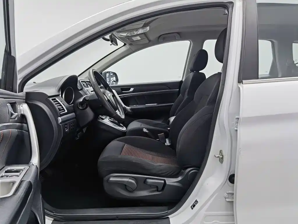 Haval M6 — миниатюра 10