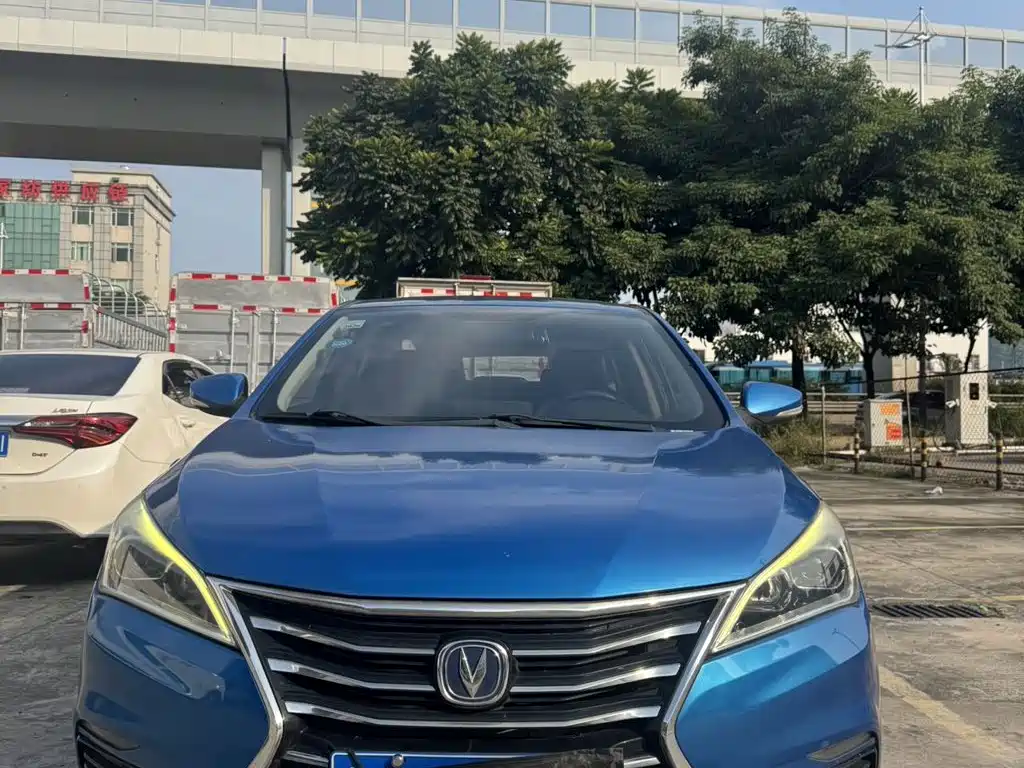 Changan Eado DT — миниатюра 3