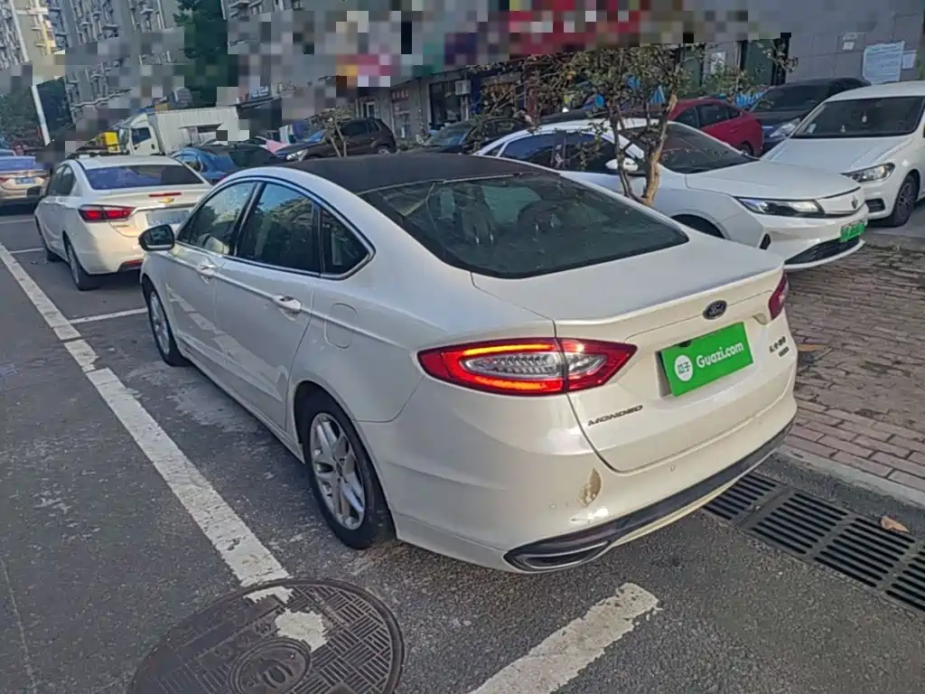 Ford Mondeo — миниатюра 5