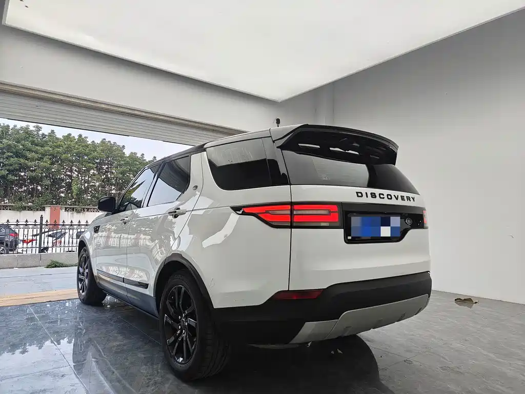 Land Rover Discovery — миниатюра 5