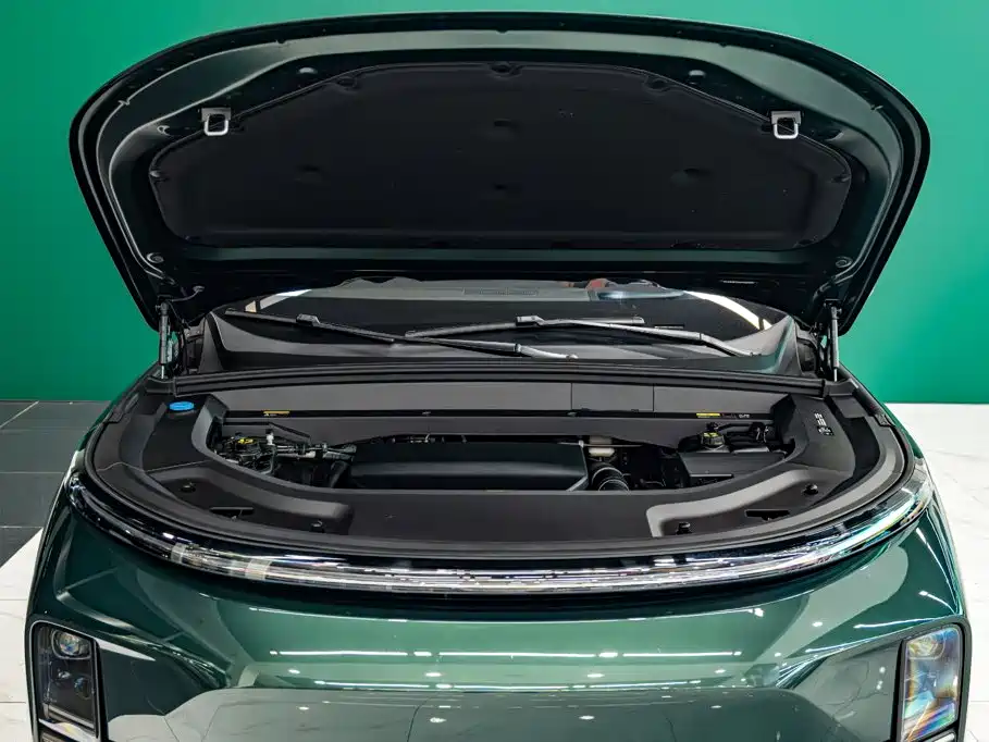 Li Auto Li L9 — миниатюра 5