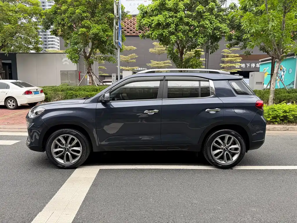 Hyundai BAIC Hyundai ix35 ix35 2018 2.0L AT Enjoy