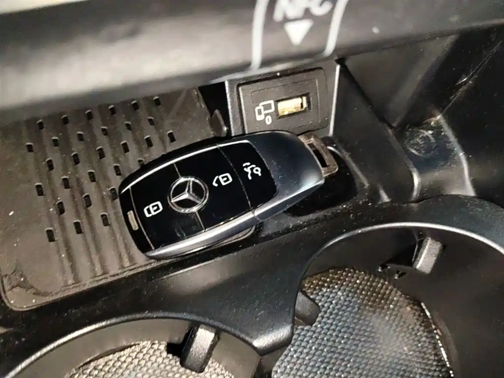 Mercedes-Benz E-Class E 2020 E 300 L Luxury