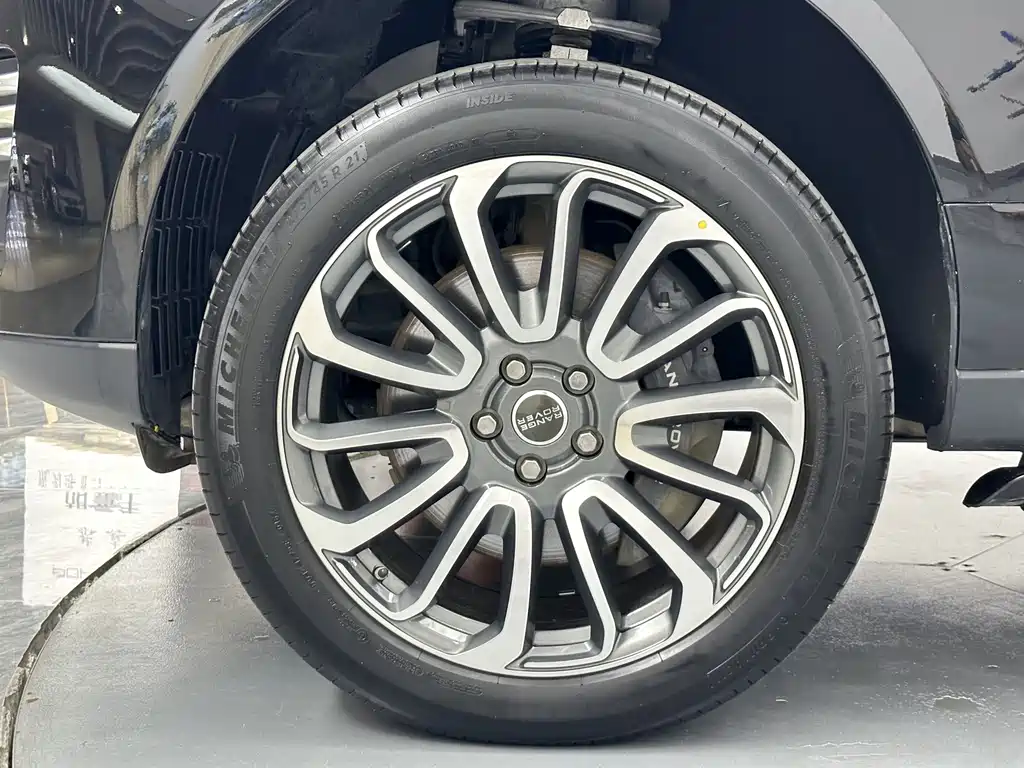 Land Rover Range Rover — миниатюра 26