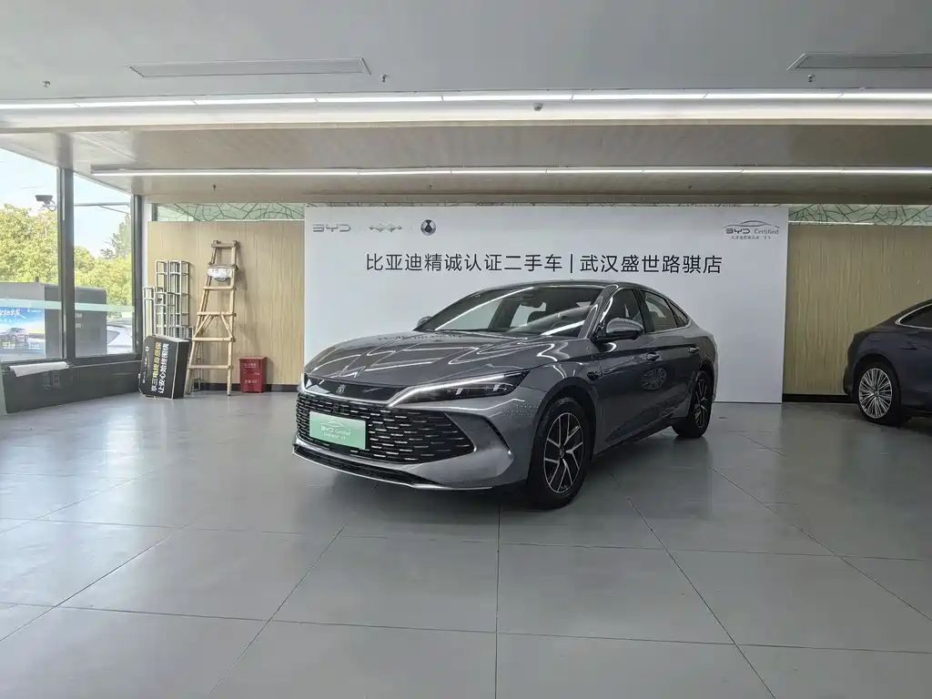 Byd Qin L 2025