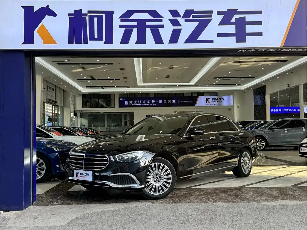 MERCEDES-BENZ E CLASS