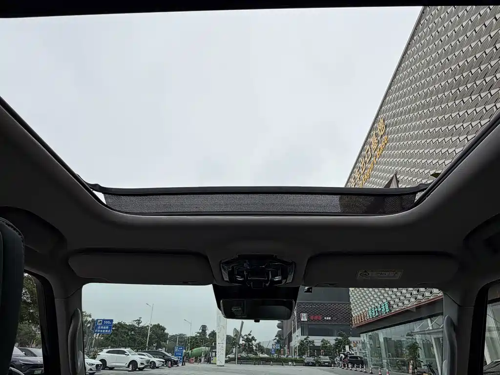 Jetour Traveller — миниатюра 10