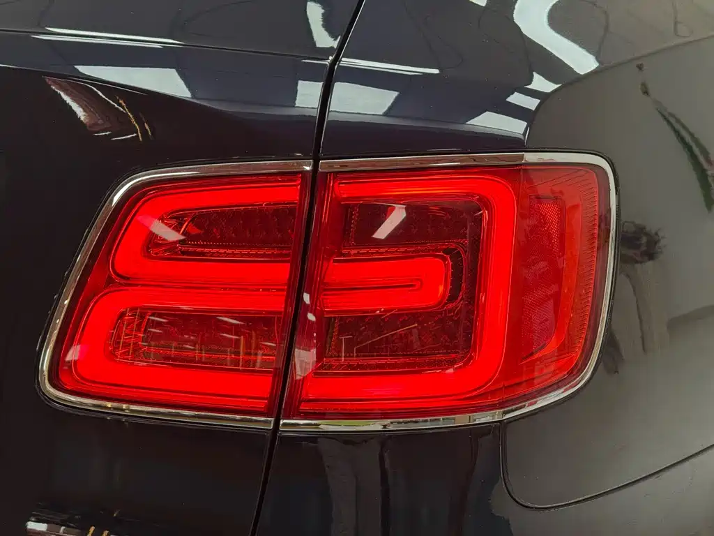 Bentley Bentayga — фотографии объявления, Фото 19