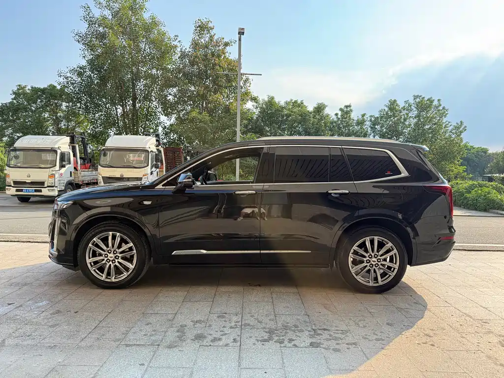Cadillac XT6 — миниатюра 4