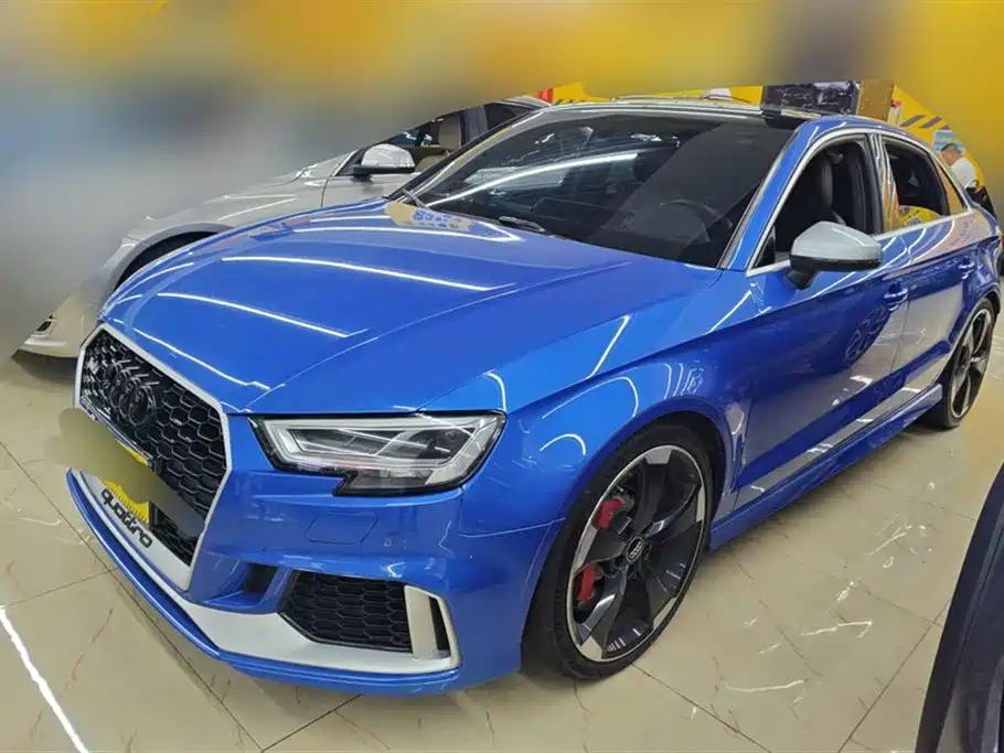 Купить Audi RS 3