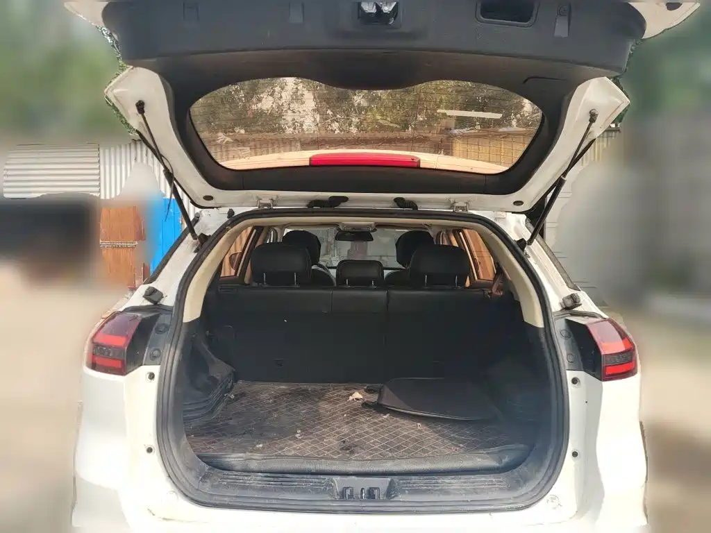 Geely Boyue — миниатюра 20