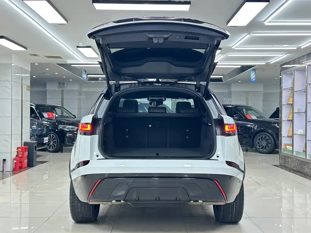 Land Rover Velar — миниатюра 22