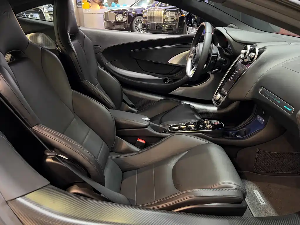 McLaren GT — миниатюра 22