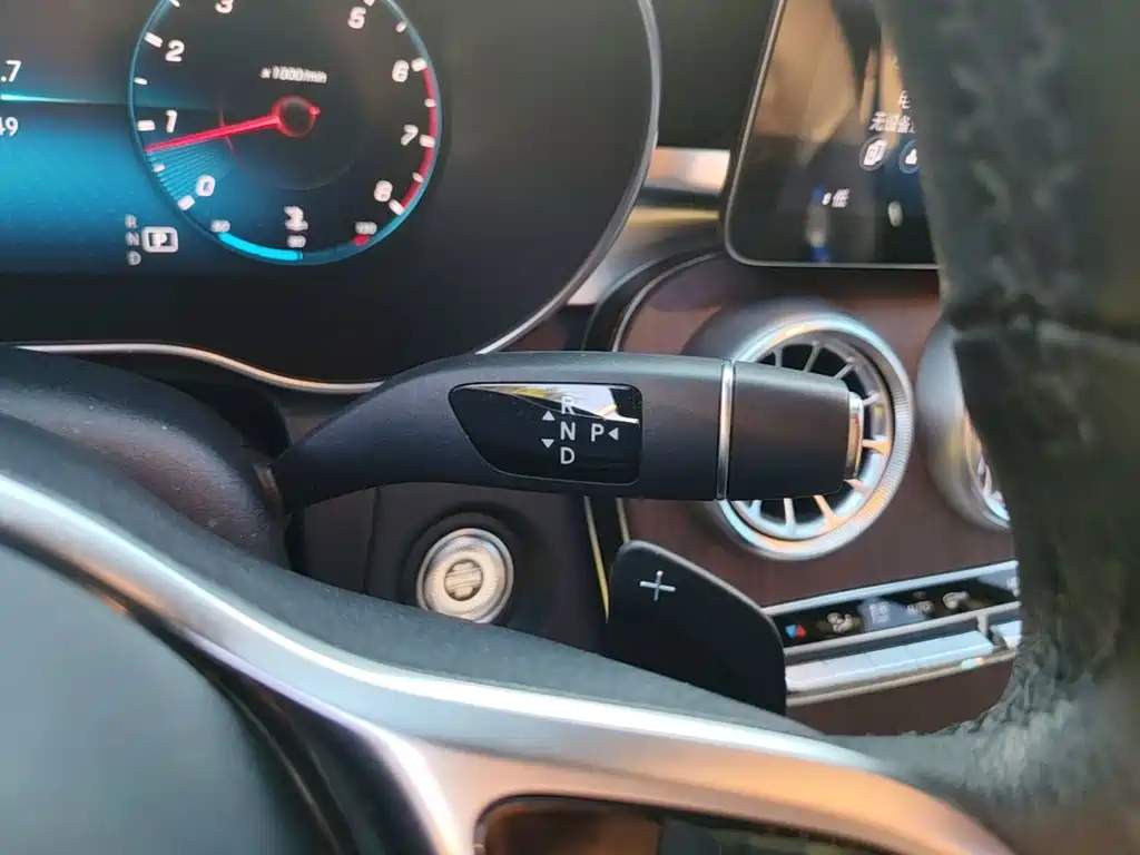 Mercedes-Benz GLC — миниатюра 19
