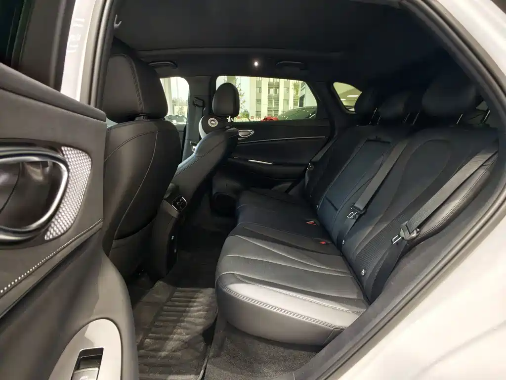 BYD Sealion 06 — миниатюра 10