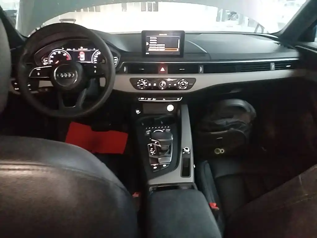 Audi A4L — миниатюра 10