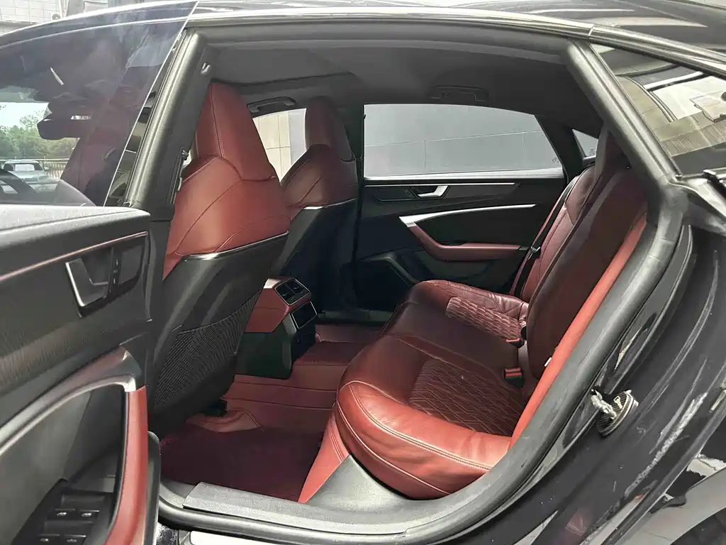 Audi A7L — миниатюра 16