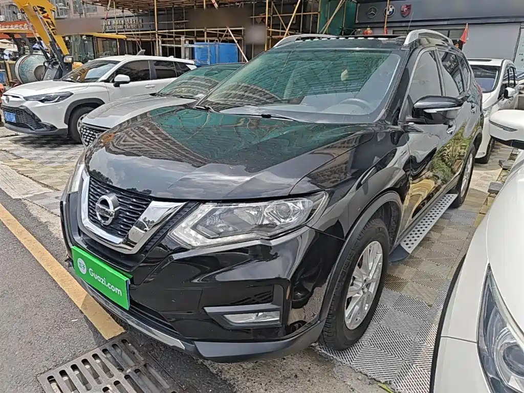 Купить Nissan X-Trail