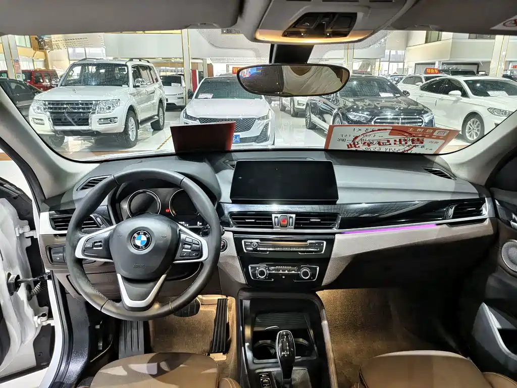BMW X1 — миниатюра 6